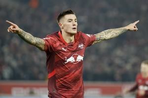 曼晚：塞斯科可能加盟曼联，他＆姆贝莫、库尼亚三叉戟将大放异彩