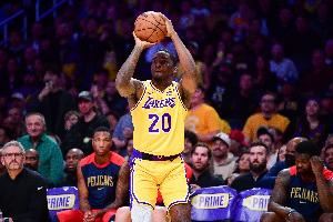 300万保障合同！Shams：湖人计划裁掉米尔顿以腾出名额签下斯马特