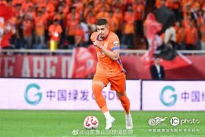 感谢卡扎尔为山东泰山做出的贡献，祝愿在未来职业生涯中一切顺遂