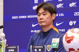 李霄鹏：队员的比赛状态没问题，我们在主场会倾尽所有把比赛打好