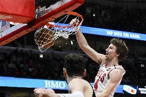 布泽利斯谈新赛季目标：个人方面进步最快球员 球队方面总冠军