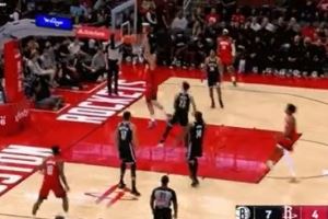 双星连线！阿门反击突破 申京侧面切入接球灌篮2+1