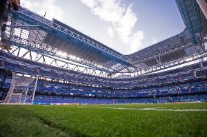 大幅增长!记者:伯纳乌18-19赛季营收1.73亿欧,本赛季预计4亿