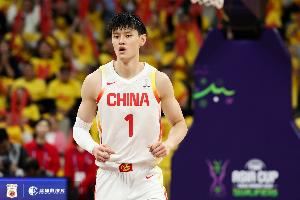 媒体人：伤愈的曾凡博已从澳洲回到北京 参与中国男篮集训